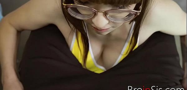  Nerd Sis And Bro Go For It- Honey Hayes